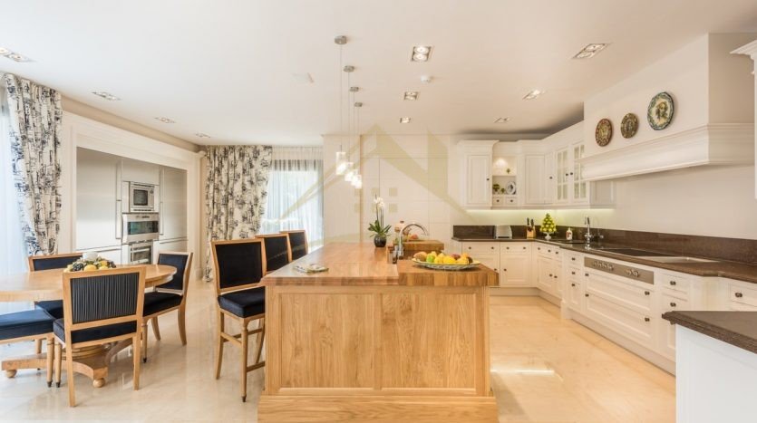 Villa in Sierra Blanca Marbella