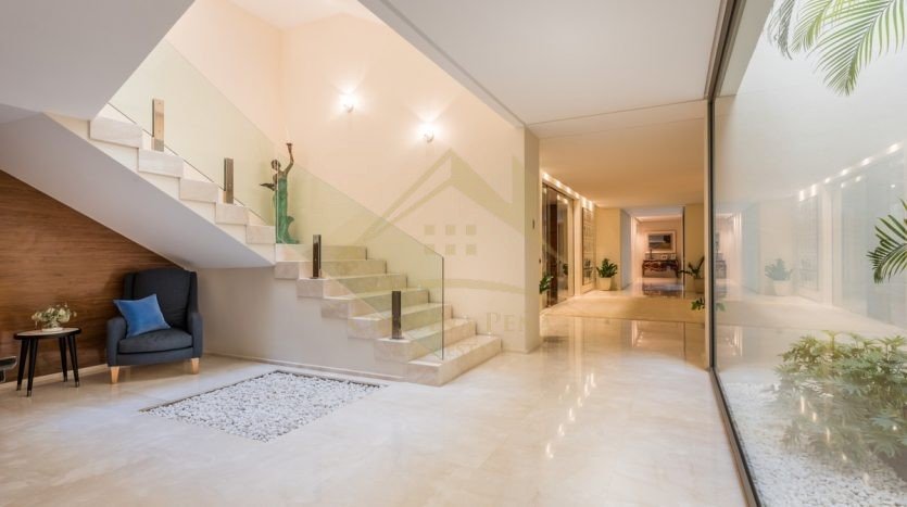 Villa in Sierra Blanca Marbella