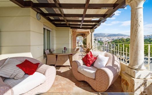 Ático de lujo con vistas al mar en Benalmádena