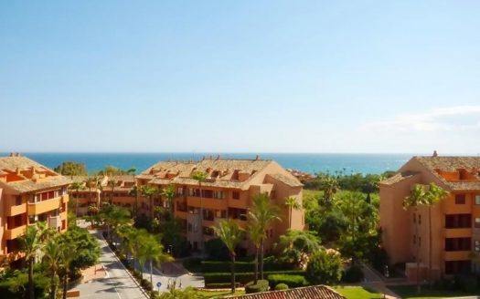 Atico duplex Bahia de Marbella