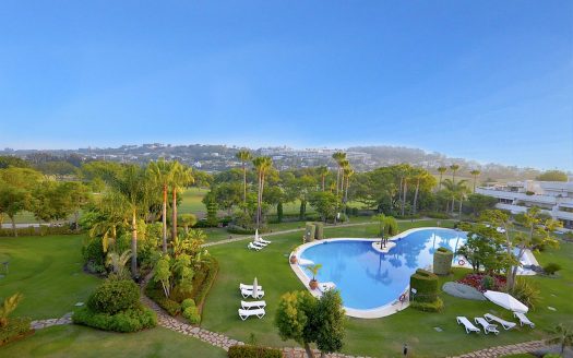 Apartamento in Las Brisas Nueva Andalucia