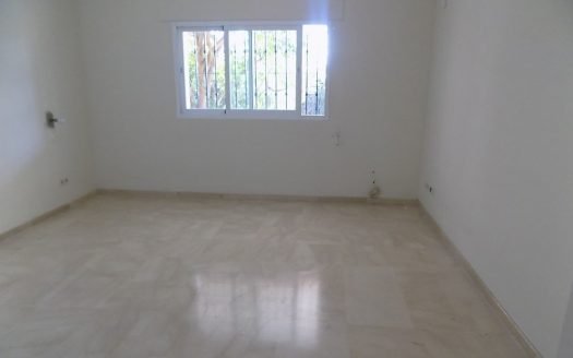 Ground floor garden apartament beachside New Golden Mile Marbella