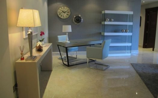 Ground floor apartment in Casablanca Beach El Rosario Marbella