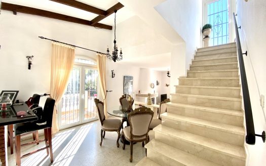 Beachside Villa in Marbesa east Marbella