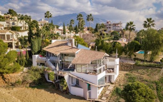 Villa for sale in La Quinta Golf Benahavis